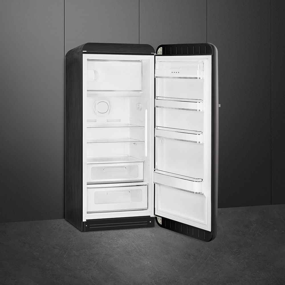 Smeg kjøleskap med innebygd frys 153 cm i black velvet FAB28RDBL