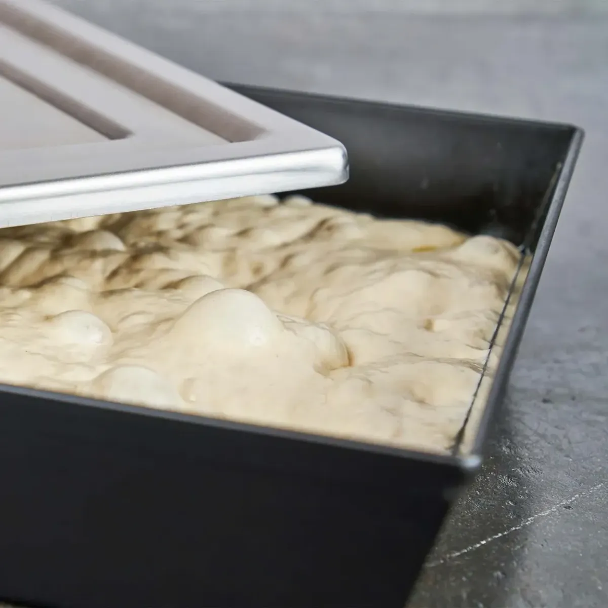 Ooni Detroit style pizzapanne liten UU-P19600