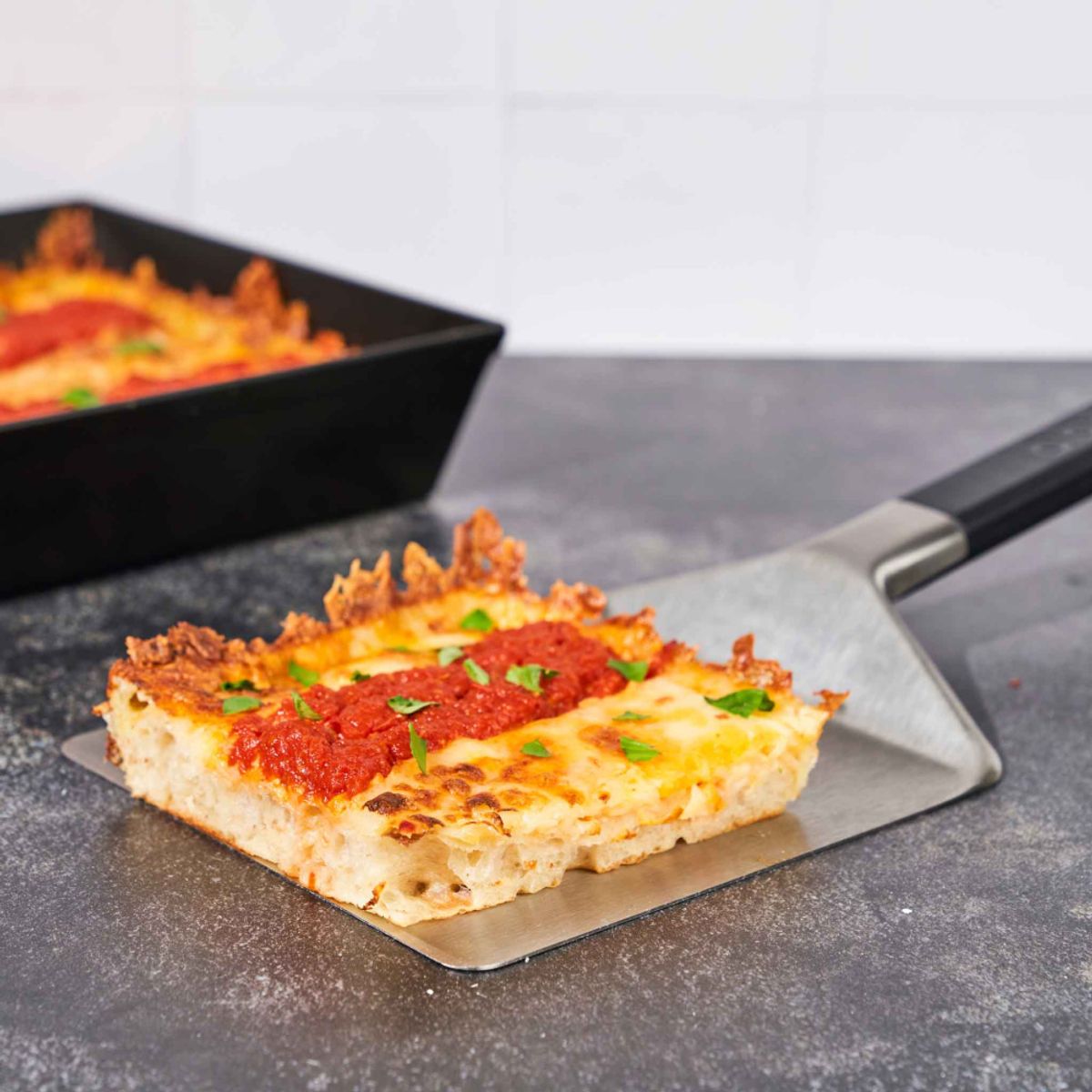 Ooni pizzaspade til panne UU-P27000